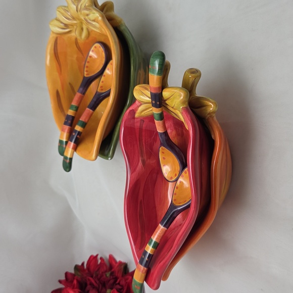 Tabletops Flamenco Peppers Serving Set - Picture 12 of 13